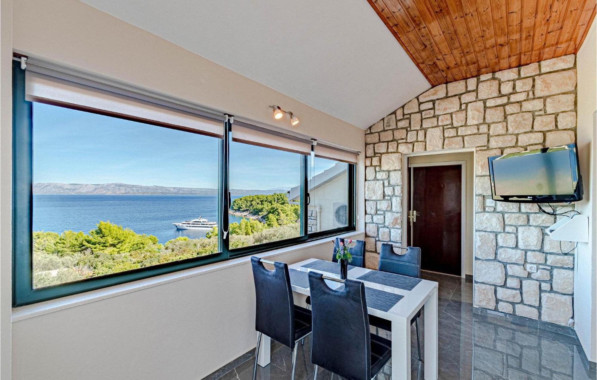 Nice Home In Tankaraca With House Sea View ヴェラ・ルカ エクステリア 写真