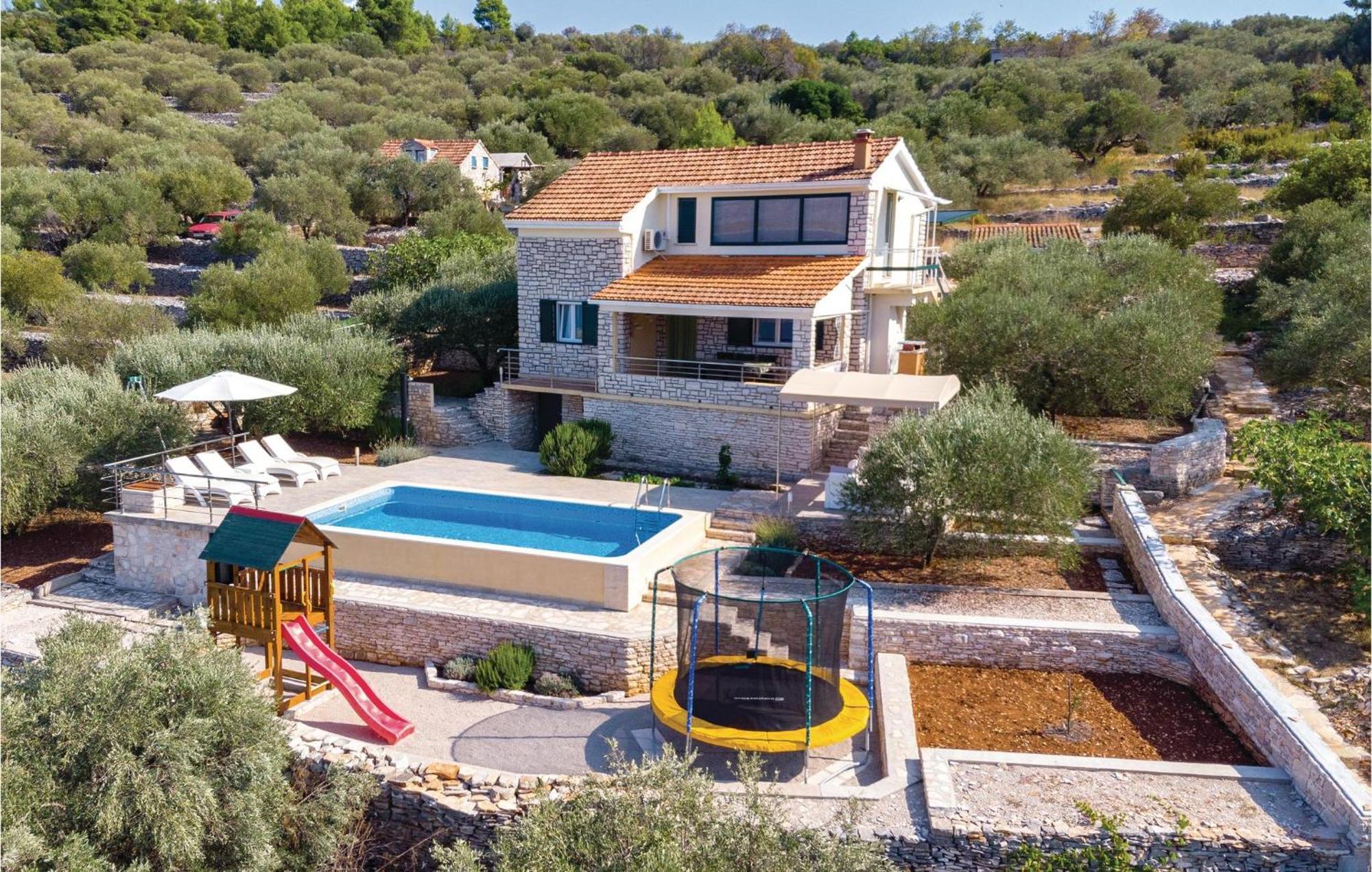 Nice Home In Tankaraca With House Sea View ヴェラ・ルカ エクステリア 写真