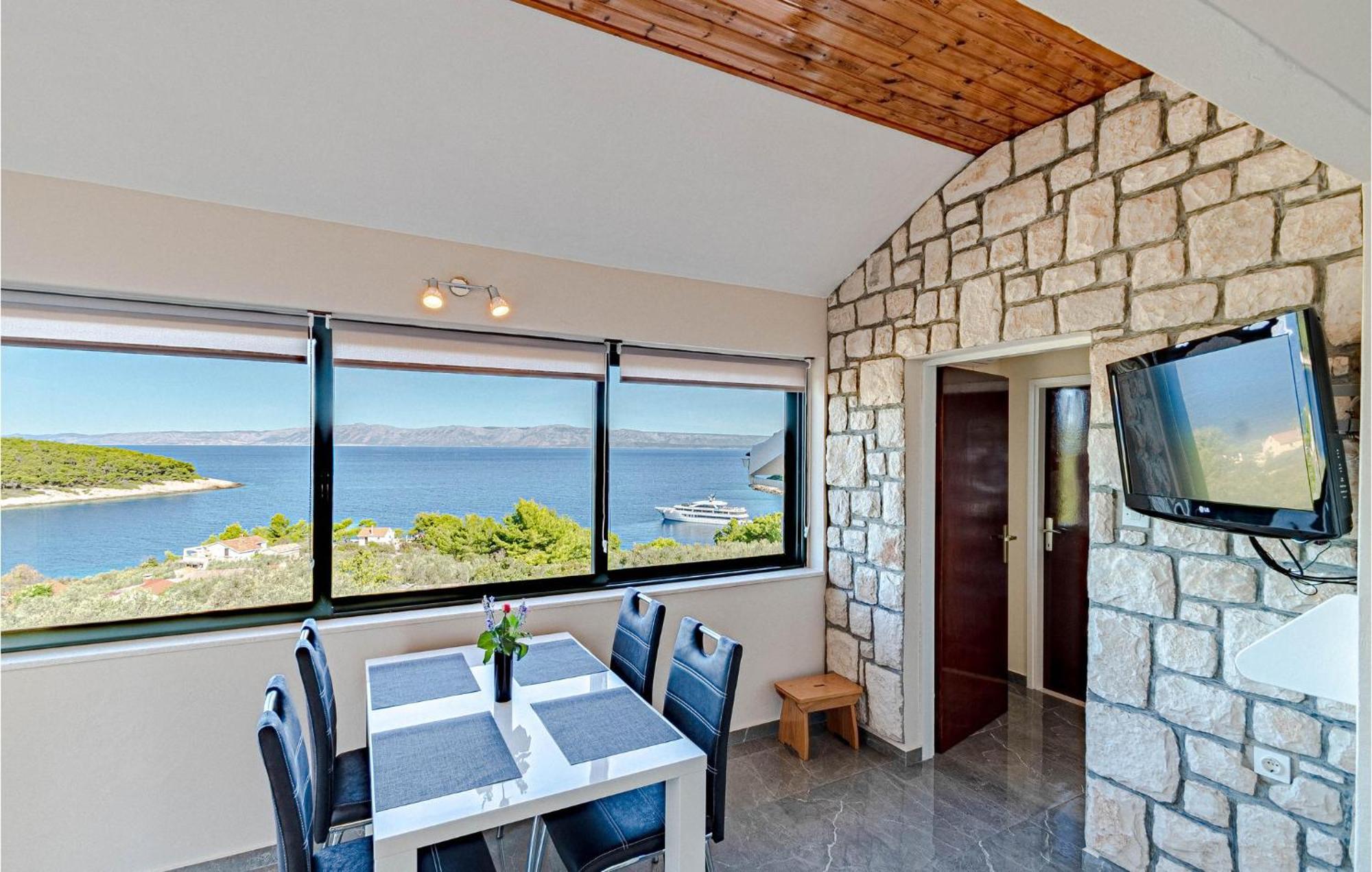 Nice Home In Tankaraca With House Sea View ヴェラ・ルカ エクステリア 写真