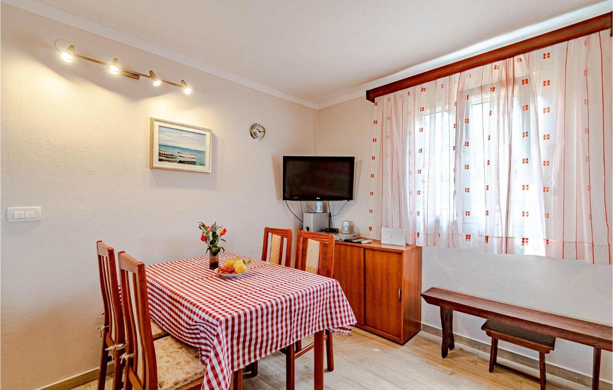 Nice Home In Tankaraca With House Sea View ヴェラ・ルカ エクステリア 写真